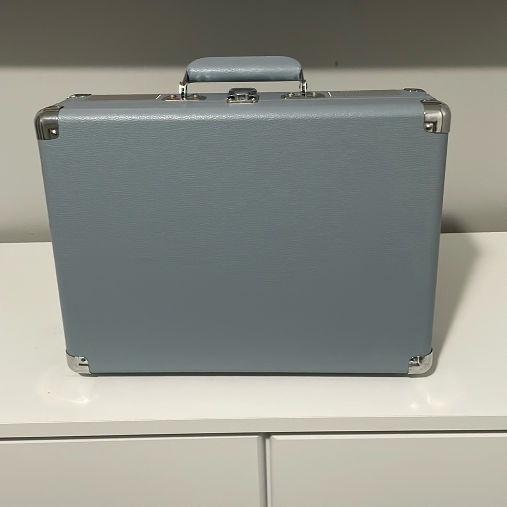 Crosley Vintage Blue Suitcase Vinyl Record Player |
